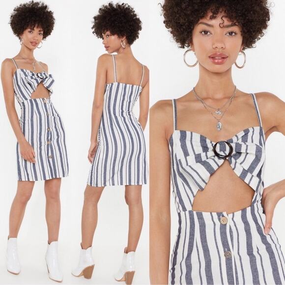 Nasty Gal On the Right Lines Striped Cut-Out mini Dress NWT - Picture 1 of 16